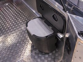 25YM Faster 635 CC det aws 013